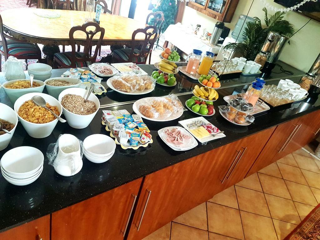 Elizabeth Manor Guest House Johannesburg Ngoại thất bức ảnh