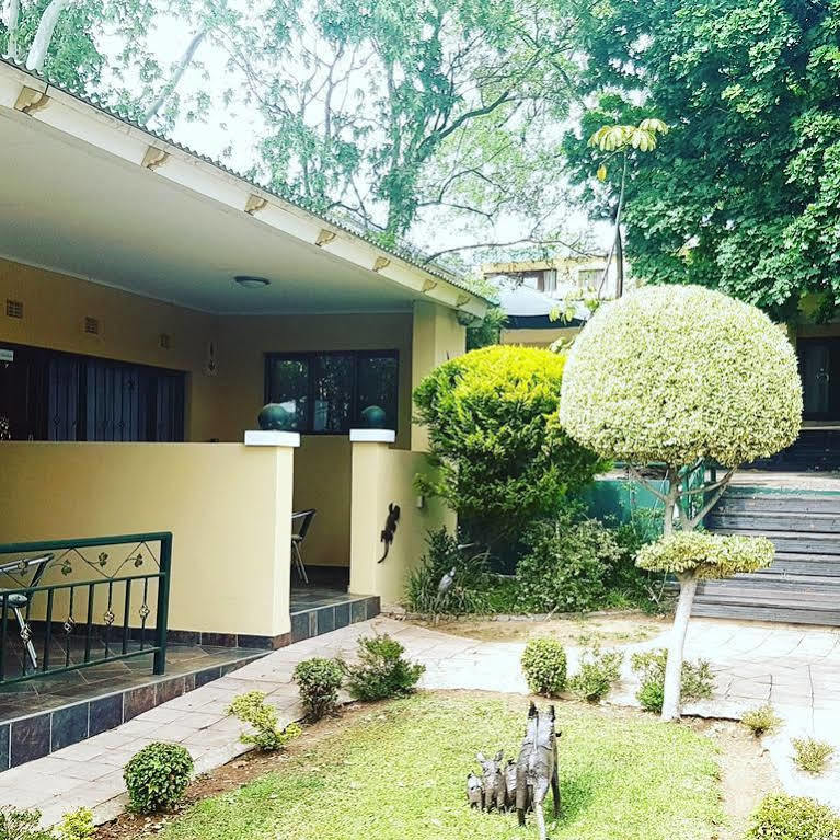 Elizabeth Manor Guest House Johannesburg Ngoại thất bức ảnh